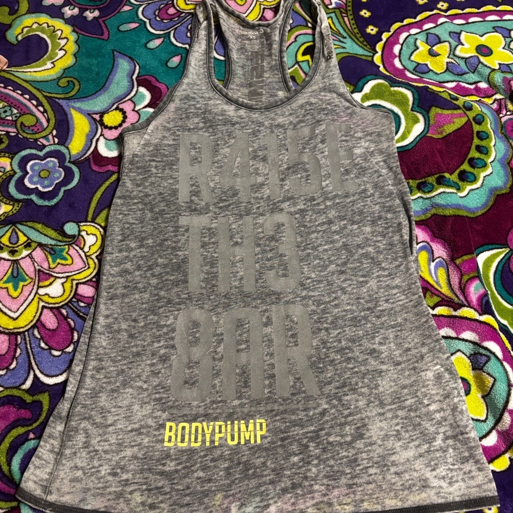 Les Mills Reebok BodyPump “Raise the Bar” Gray Athletic Tank Top size small